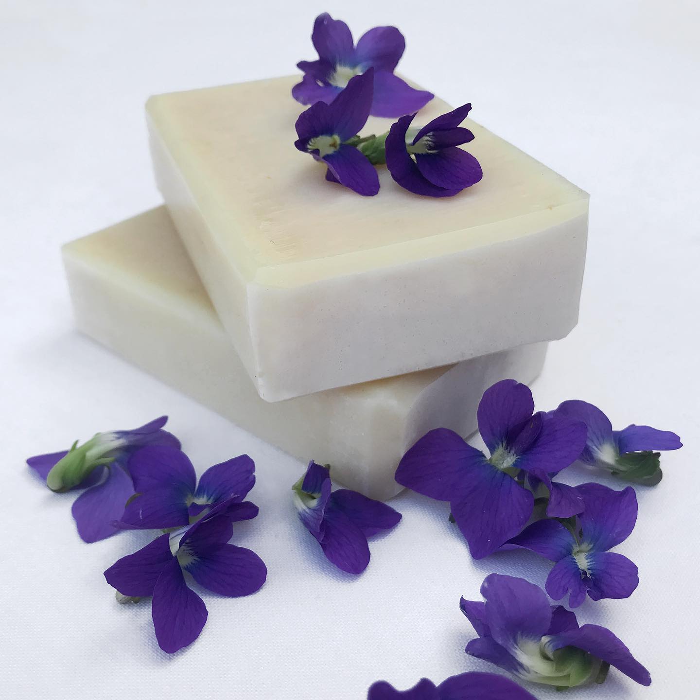 Lavender Mint Goat Milk Soap is a popular soap in my shop, with many benefits for your skin. It's soothing to dry skin, and reduces inflammation. Goat milk soap is naturally high in lactic acid, which also helps relieve and diminish acne. Each bar is infused with lavender that was grown right in my Brookland backyard. Besides smelling great, lavender helps lower anxiety, and brings additional healing properties.

Come get a bar this Saturday at the Brookland Farmers Market 9-1PM, 716 Monroe Street NE, near the Brookland metro stop!

#dcevents #popups #dcpopup #weekendplans #weekend #dcthingstodo #dmvevents #brooklanddc #brookland #dcfarmersmarket #shopsmall #bythingsdc #mydccool #districtlylocal #destinationdc #popville #yelpdc #acreatvedc #exploredc #dclife #washingtondc #walkwithlocals #mydcist #thisismadeindc #202creates #imadeyoursoap #everydaymadewell #artswalkdc #madeindc #dcmakers